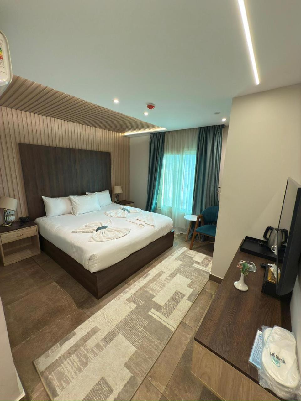 Blue Pyramids Eyes Hotel Al Kawm al Akhdar Buitenkant foto